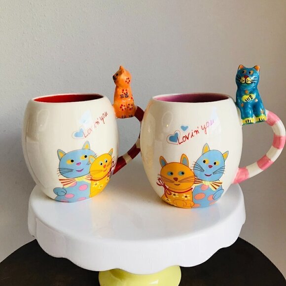 NWOT Cat Mugs 'Lovin You' Ceramic Kitty Sitting on Handle - Picture 1 of 7